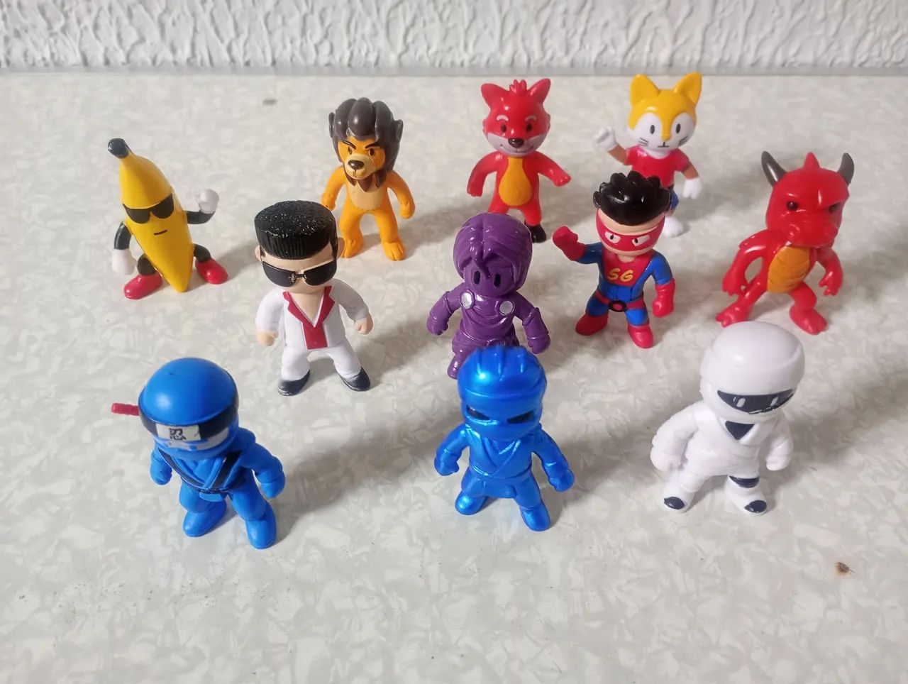 Boneco stumble guys  em bom estado de conservação  - Foto 2