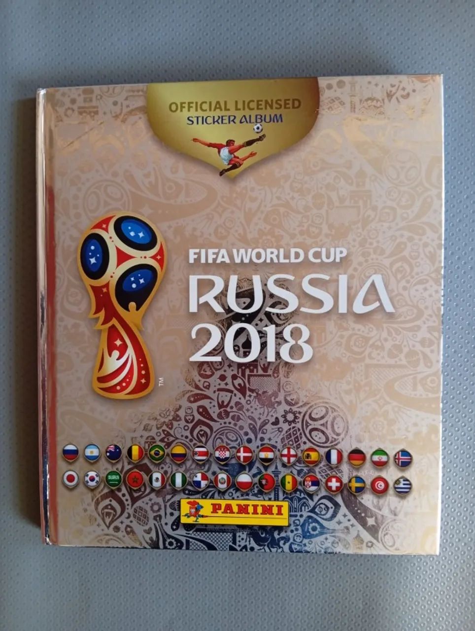 Álbum Capa Prata da Copa do Mundo 2018, completo