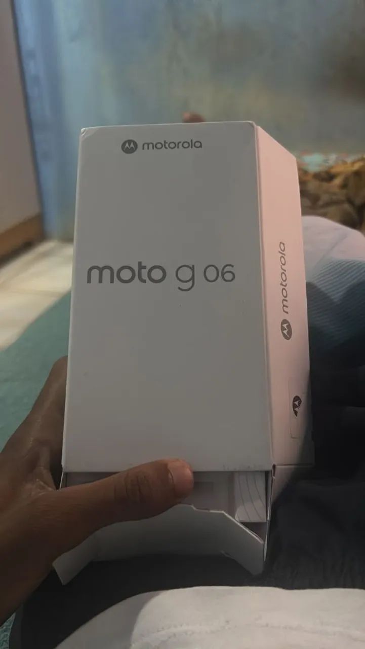 Celular moto g06