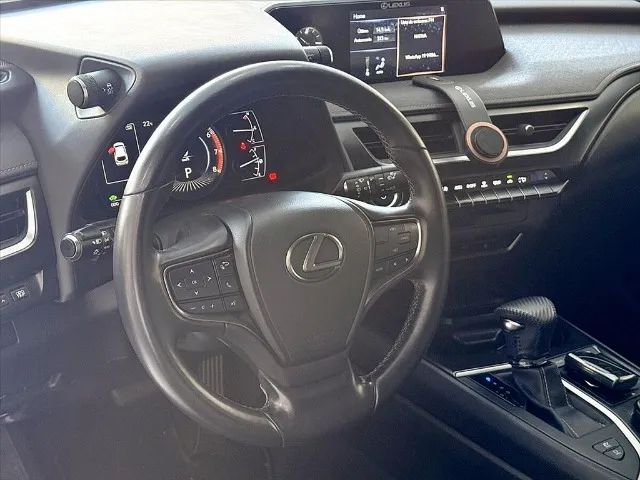Lexus UX-250h Dynamic 2.0 16V Aut.(hybrid), foto 3 de 16