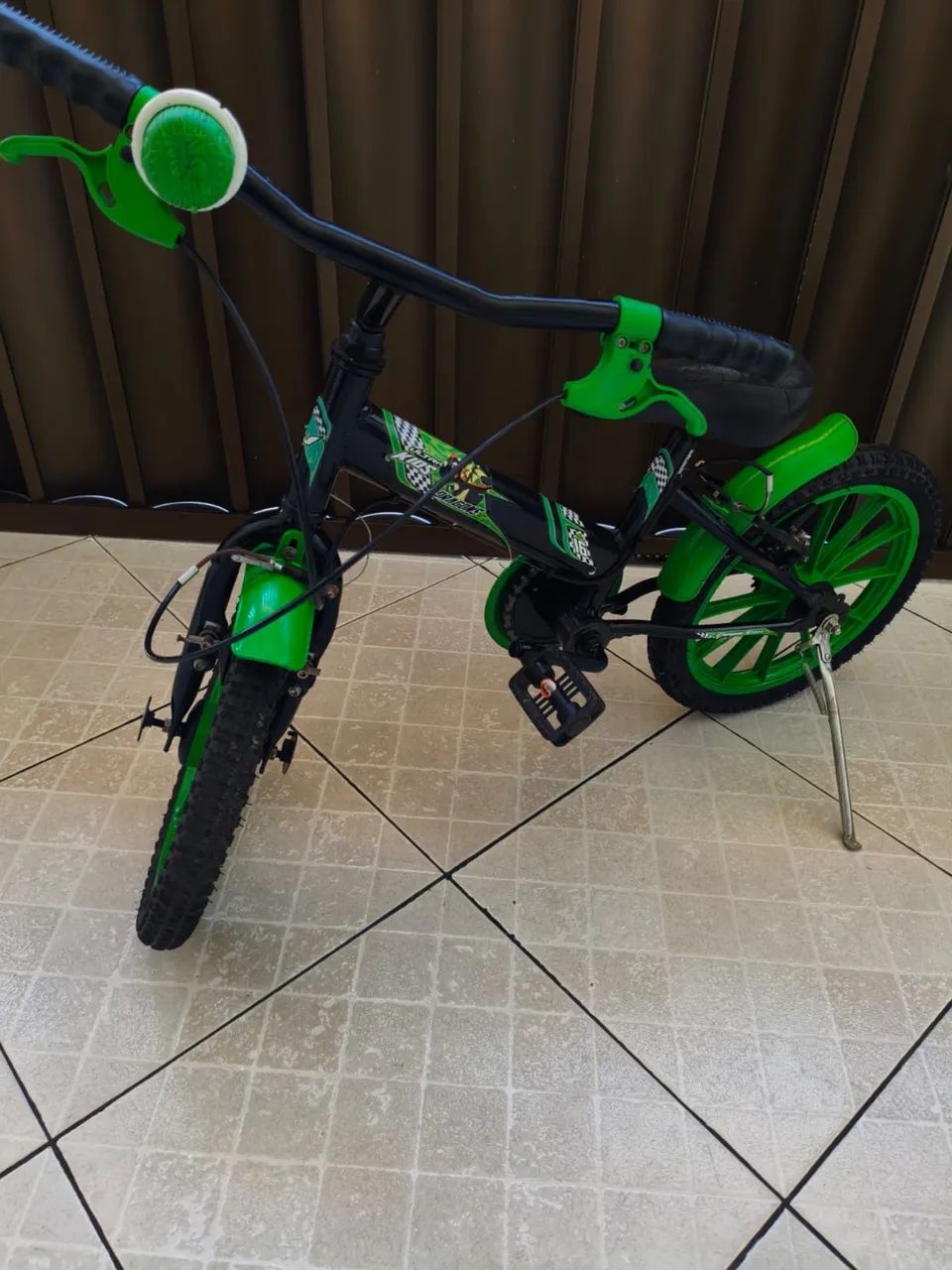 Bicicleta Infantil Aro 16 - Verde e Preta, Conservada