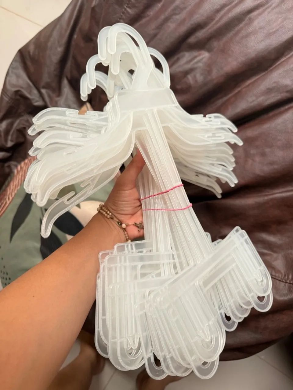 Cabides para roupa - 100unid - Foto 4