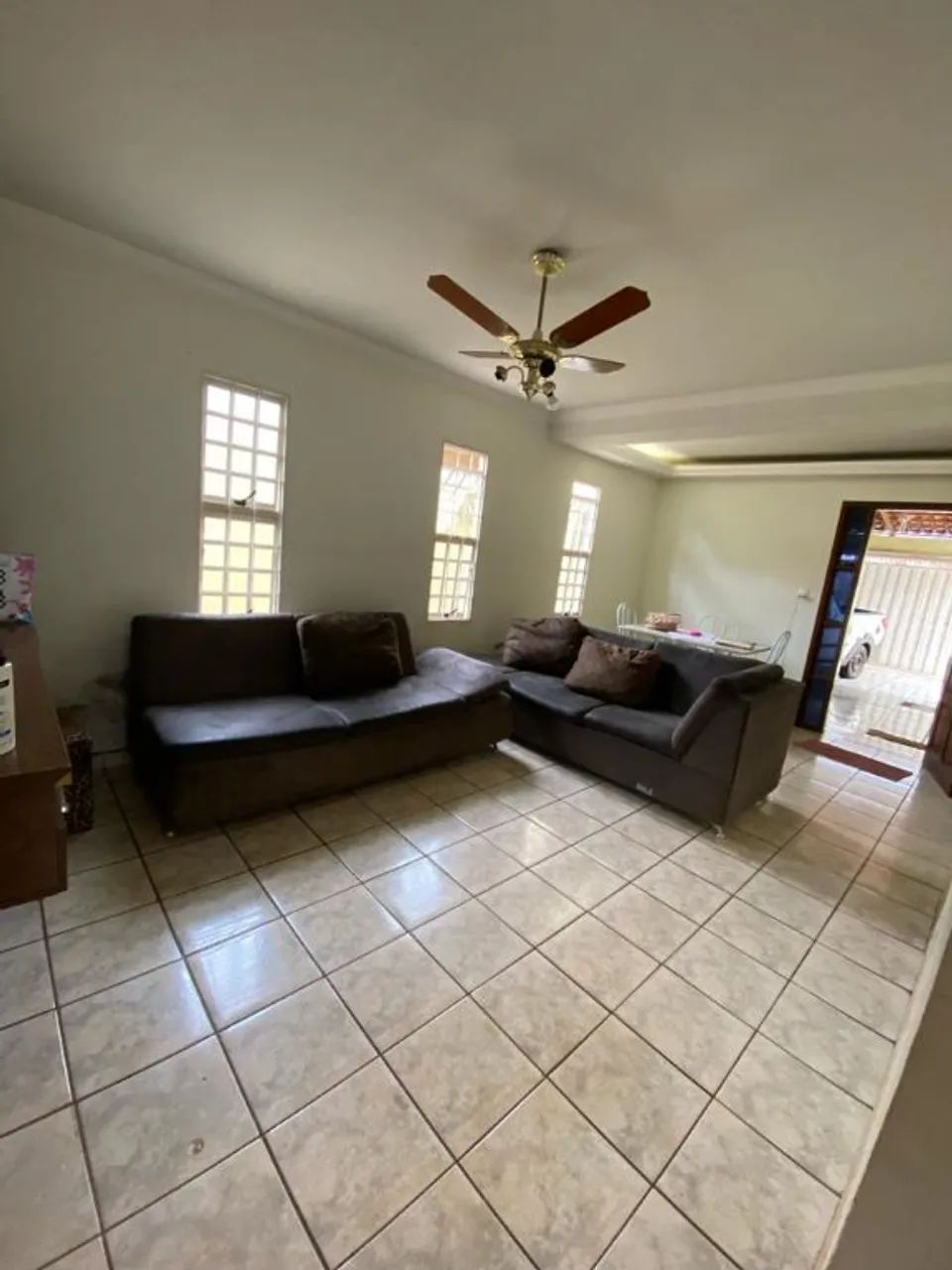 Venda de Casas / Padrão na cidade de Uberaba - Foto 3
