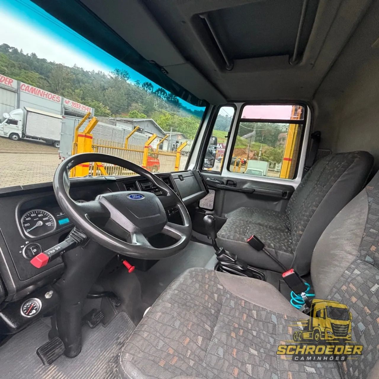 Ford Cargo 816 - Foto 4