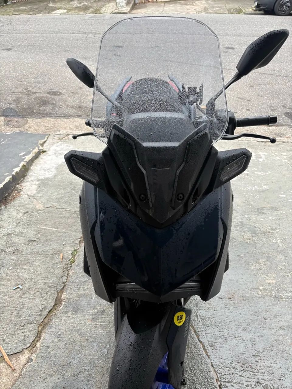 XMAX 250 - Foto 3