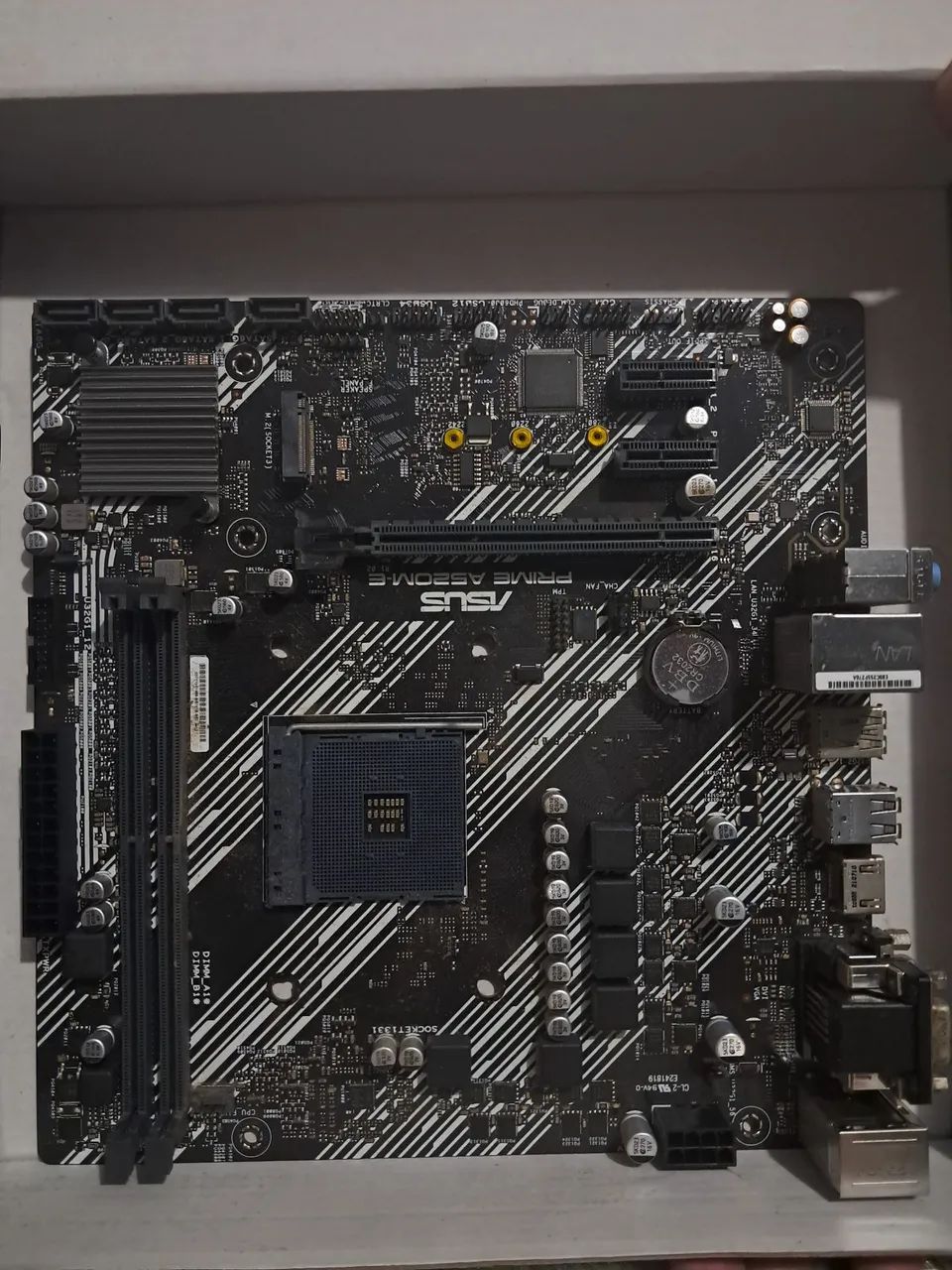Placa Mãe ASUS Prime A520M-E AM4 (Na Caixa / Perfeito Estado) - Foto 3