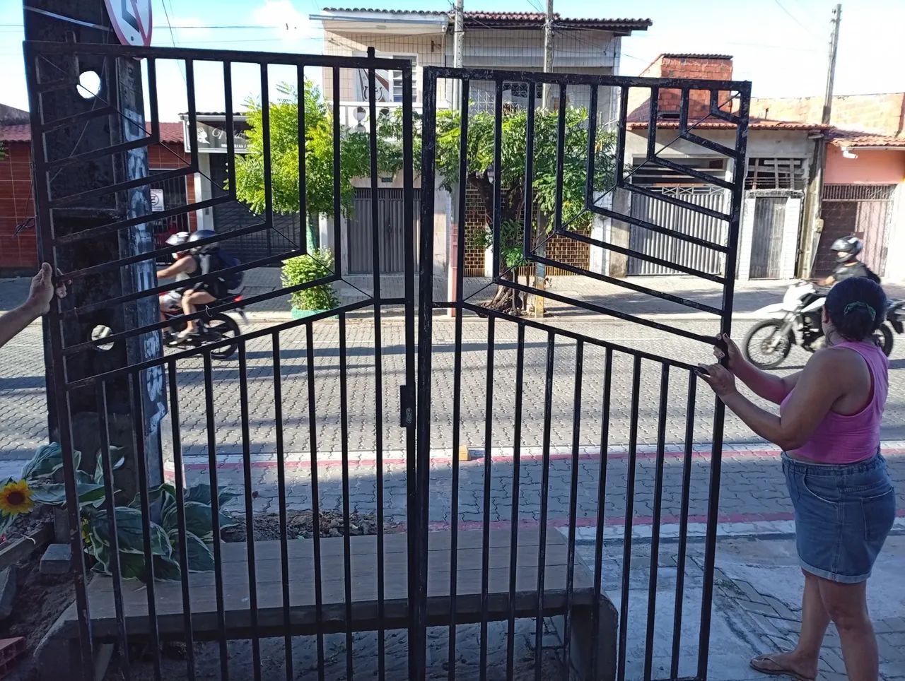 Area Gate447429011530076162