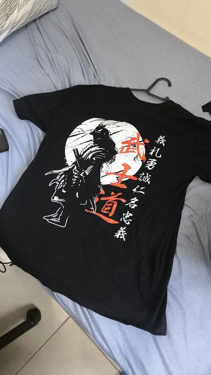 Vendo camiseta pretas - Foto 5