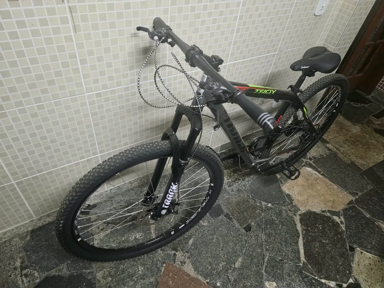 Bicicleta Troy TK3 Aro 29 - Foto 2
