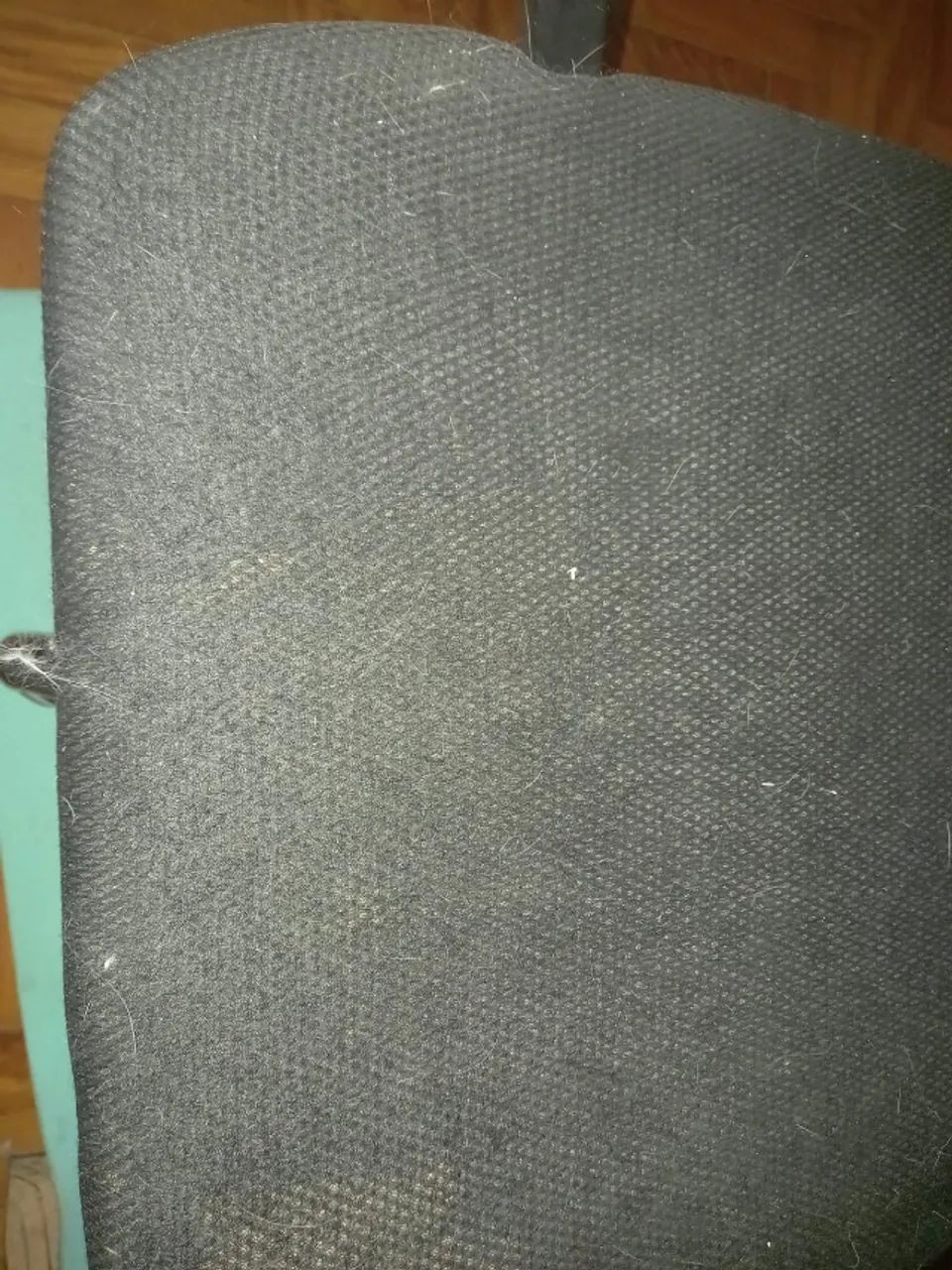 Cadeira de escritório com avaria - Foto 5
