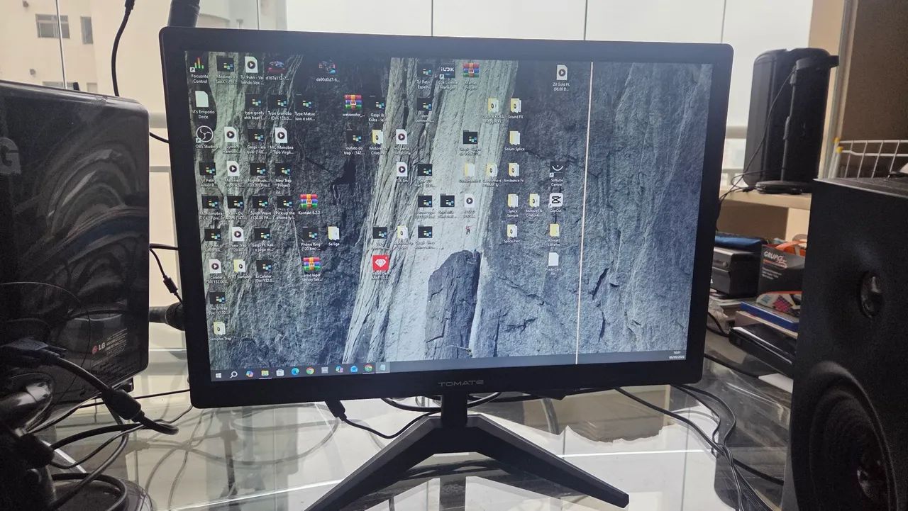 Monitor Gamer Tomate MTM-1022 22" (+brinde)