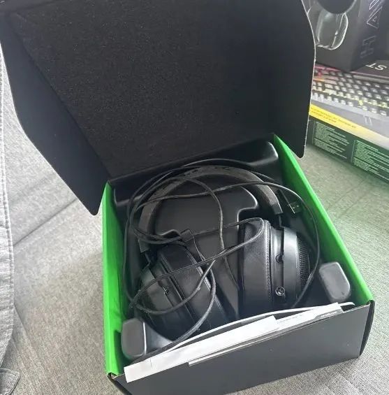 Headset Razer Kraken 7.1 V2 - Foto 4