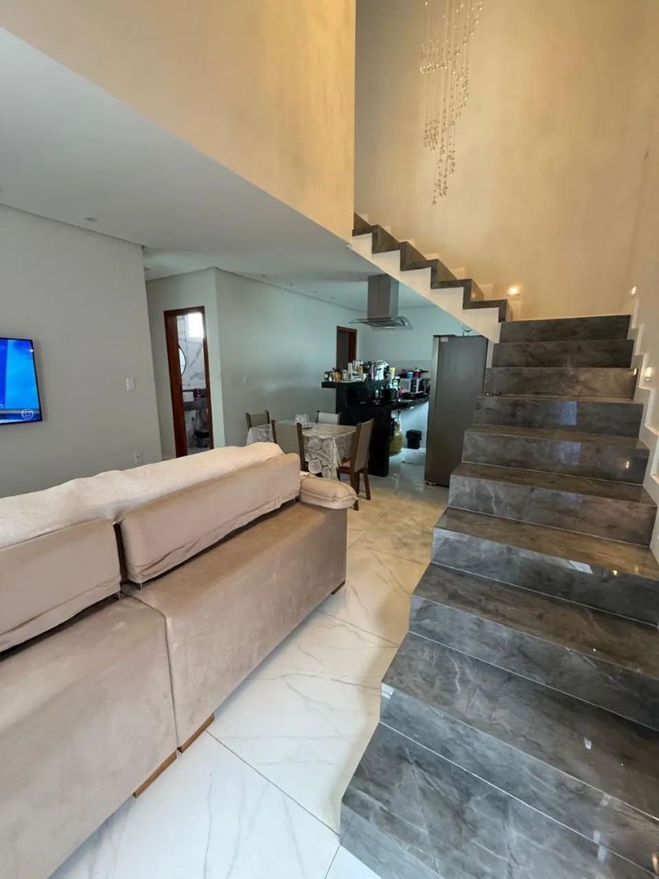CASA DUPLEX NOVA E MODERNA COM 3 QUARTOS - 200m² | FINANCIÁVEL - Foto 4
