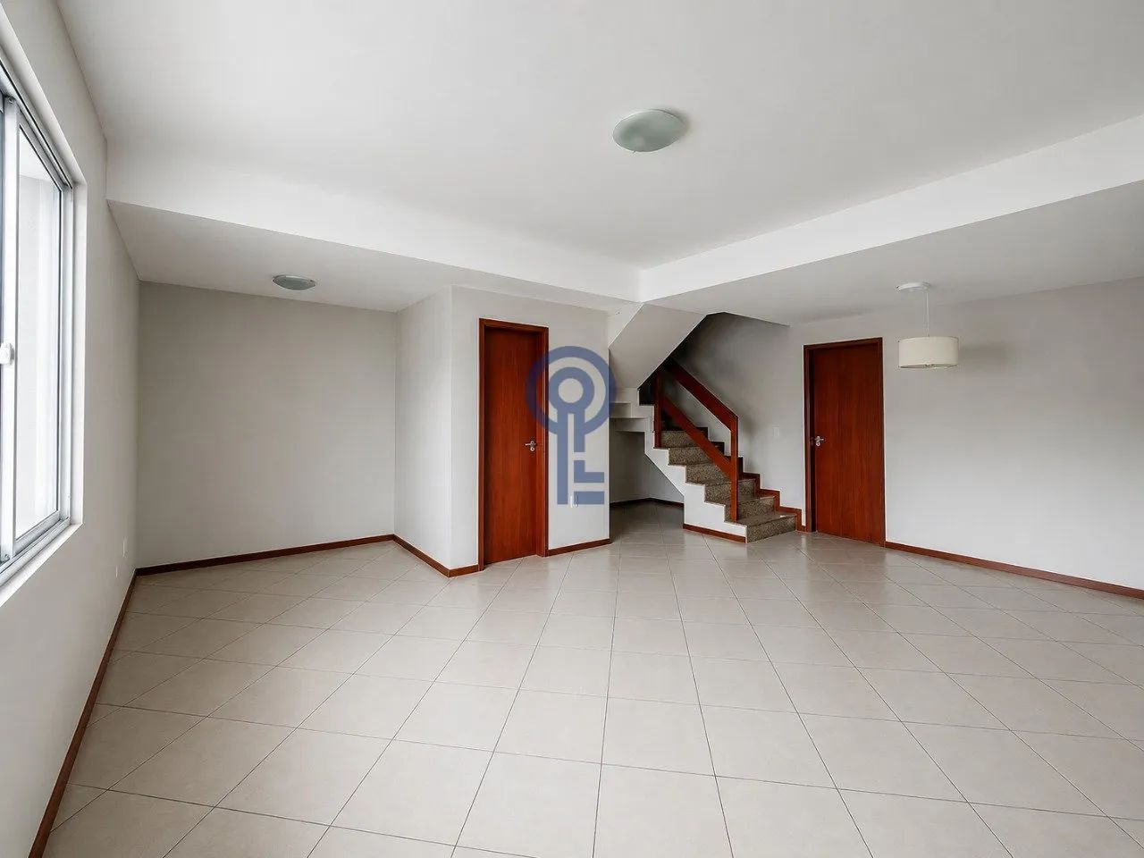 Casa com 3 Dormitórios (1 Suíte), Churrasqueira e 2 Vagas | Santa Mônica - Foto 3