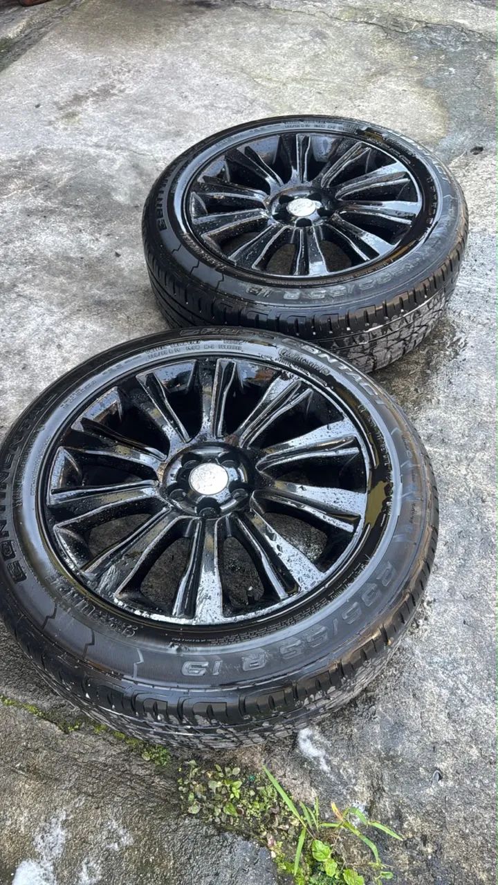Rodas e pneus da Evoque - Foto 5