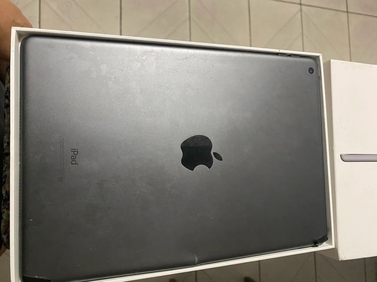 Desapego de iPad 8 Th generation  - Foto 3
