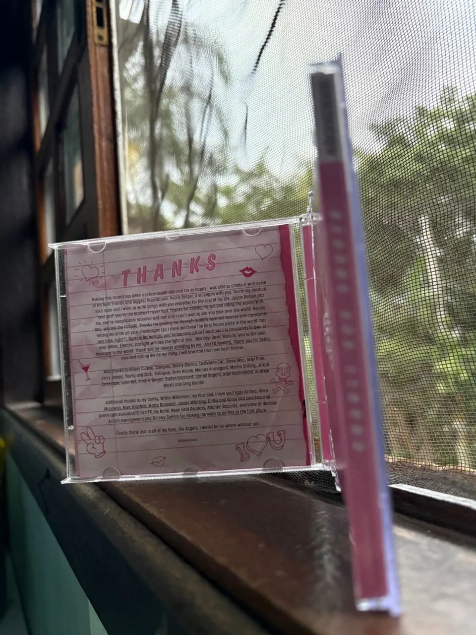 CD Charli XCX - Sucker - Foto 5