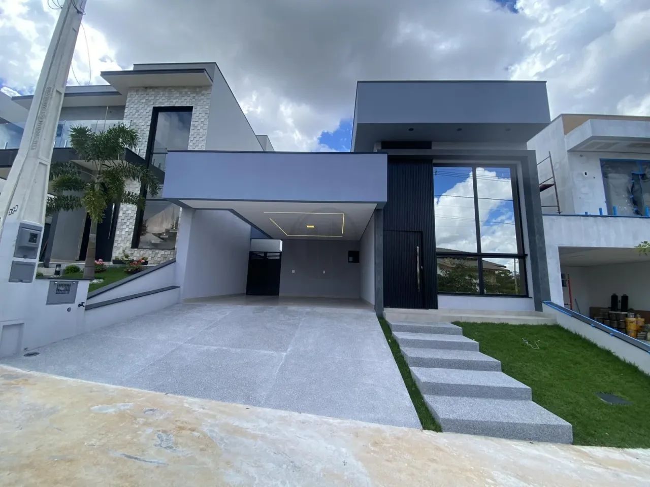 Casa Térrea a venda com 3 dormitórios, sendo uma suíte Condomínio Reserva Ermida REF: CA19