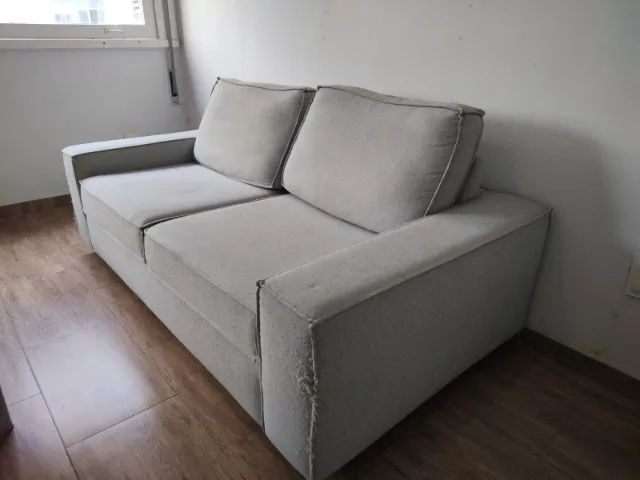 Sofá de linho 4 Lugares - Estofado em ótimo estado - Foto 3