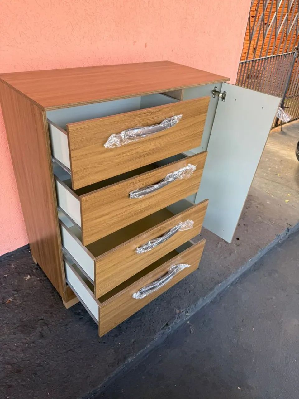 Oferta hoje cômoda nova entrego frete grátis 