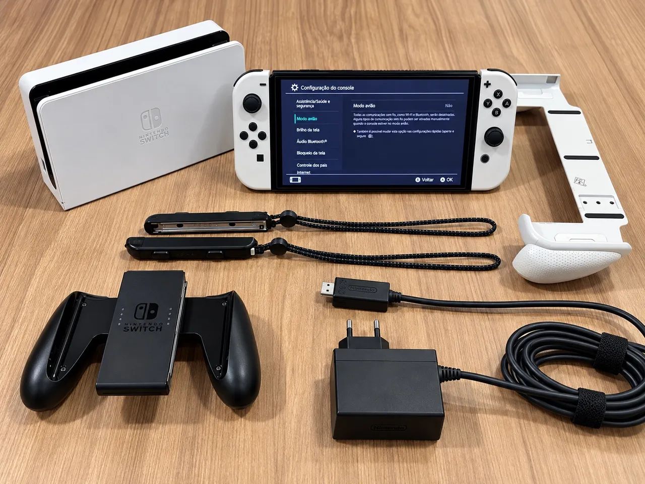 Nintendo Switch OLED Branco - Completo + Acessórios + Case - Foto 2