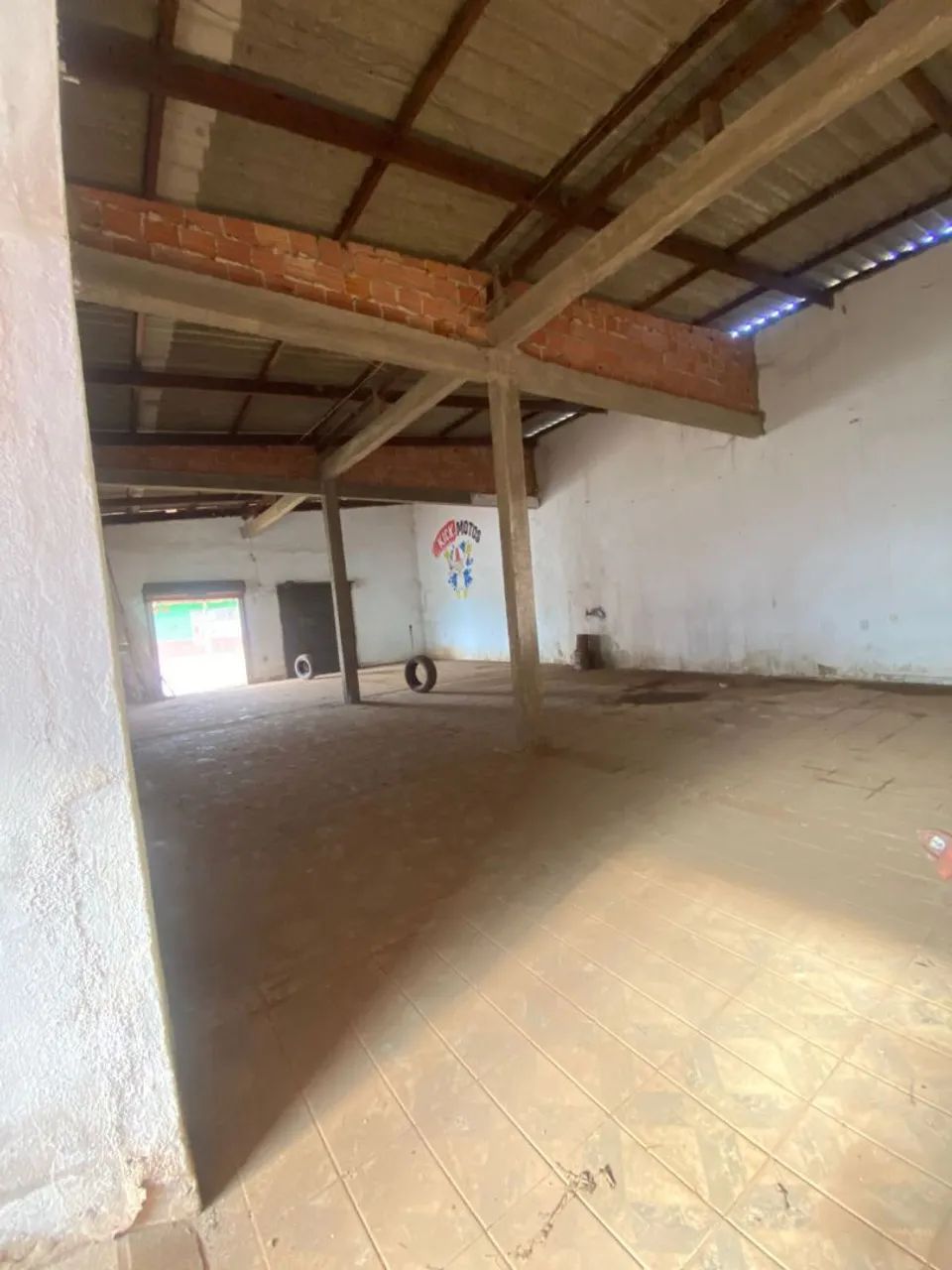 Vende se ponto comercial com residencia - Foto 4