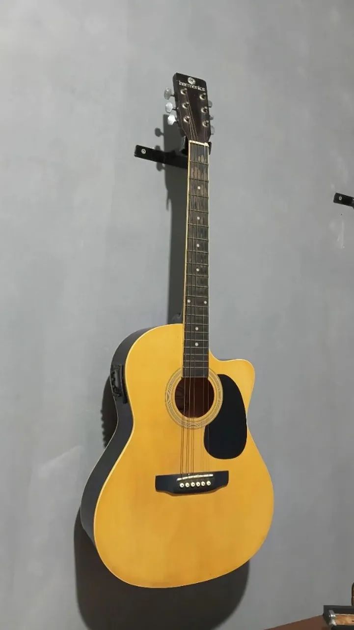 Violão semiprofissional 