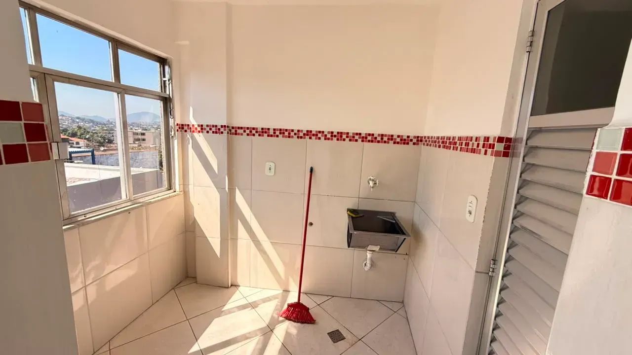 Apartamento espaçoso com 2 quartos para aluguel em Itaboraí Centro - Foto 5