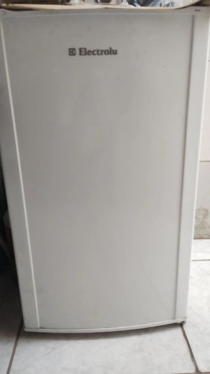 Frigobar Eletrolux 