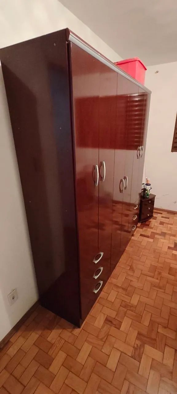 Arm ário/Guarda-roupas grande - Foto 2