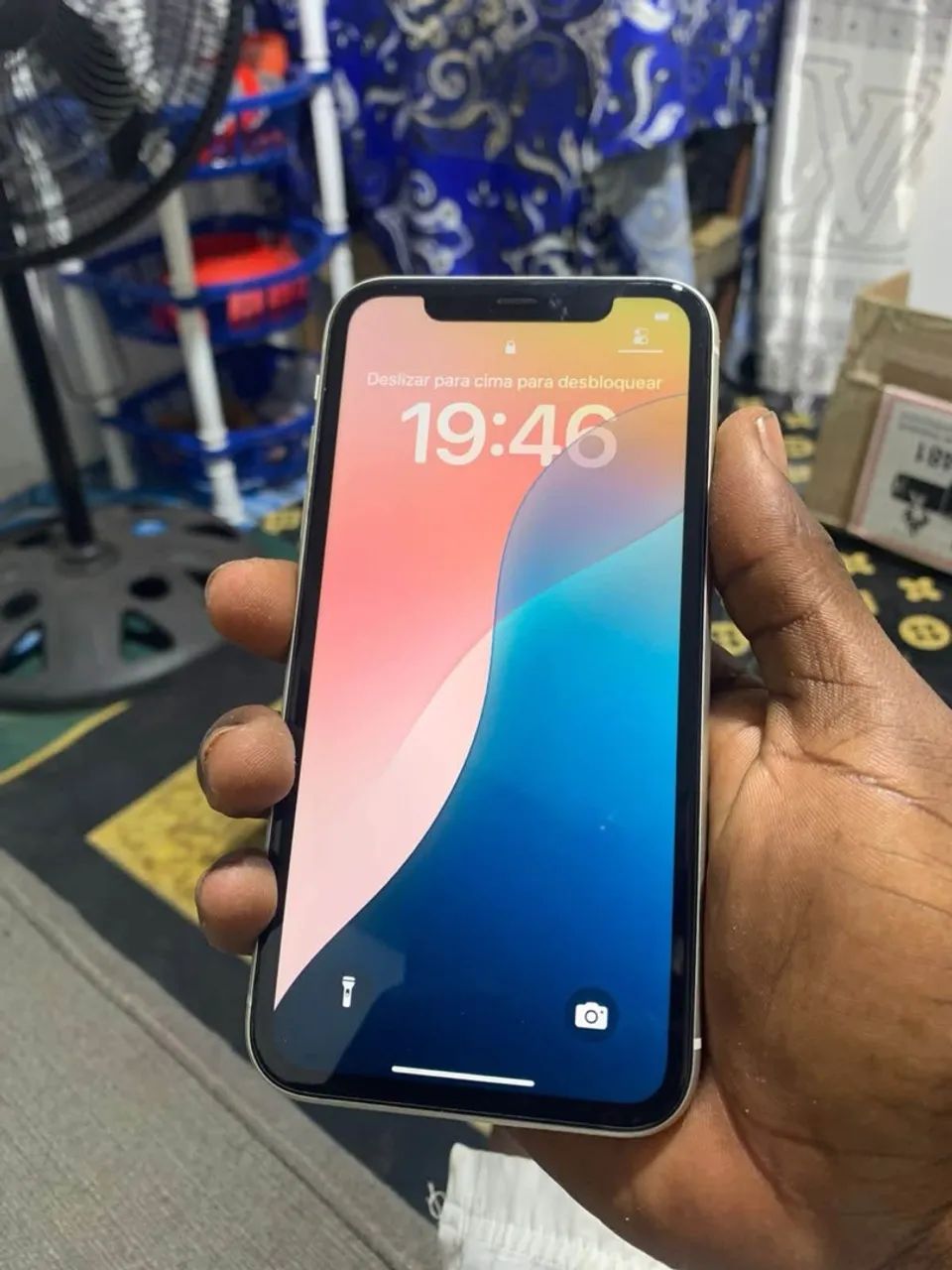 Troco iPhone 11 por Android  - Foto 2