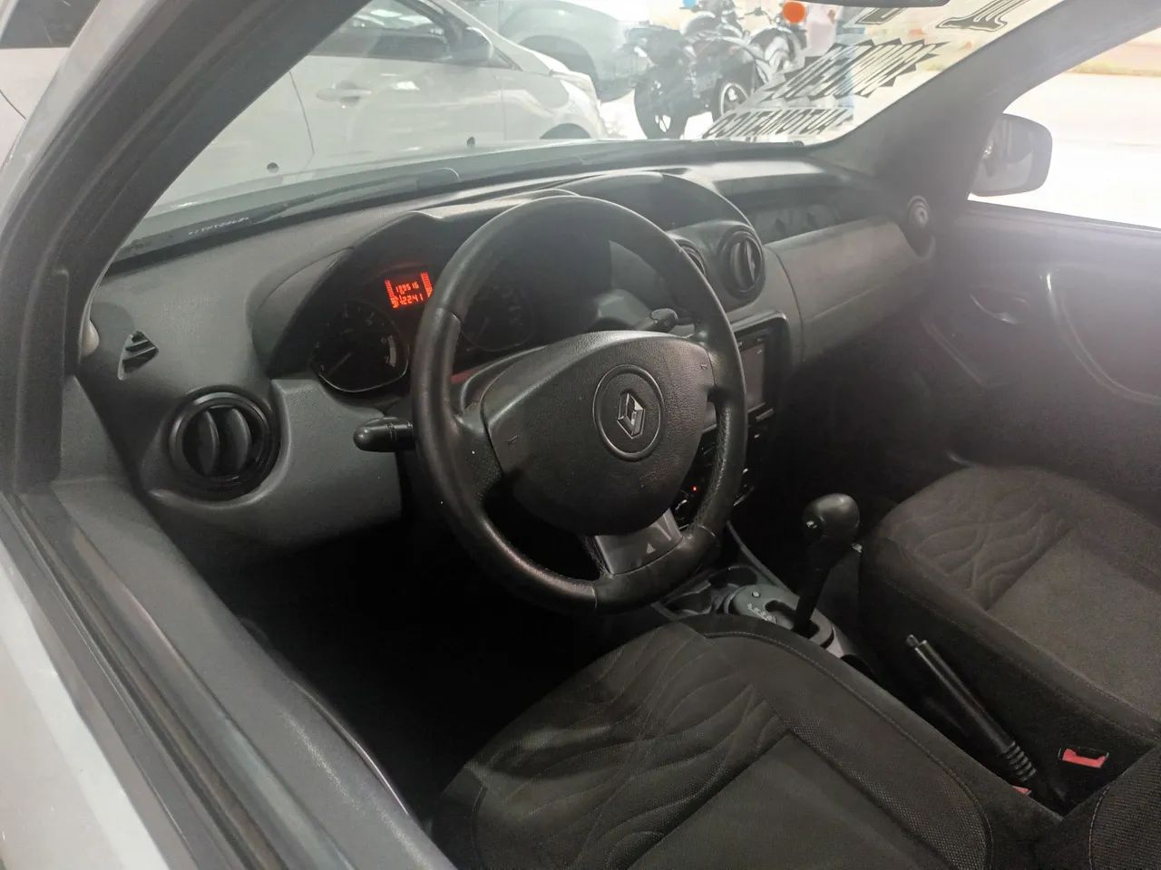 Renault Duster Dynamique 2.0 Hi-flex 16V Aut. 2014 - Foto 2