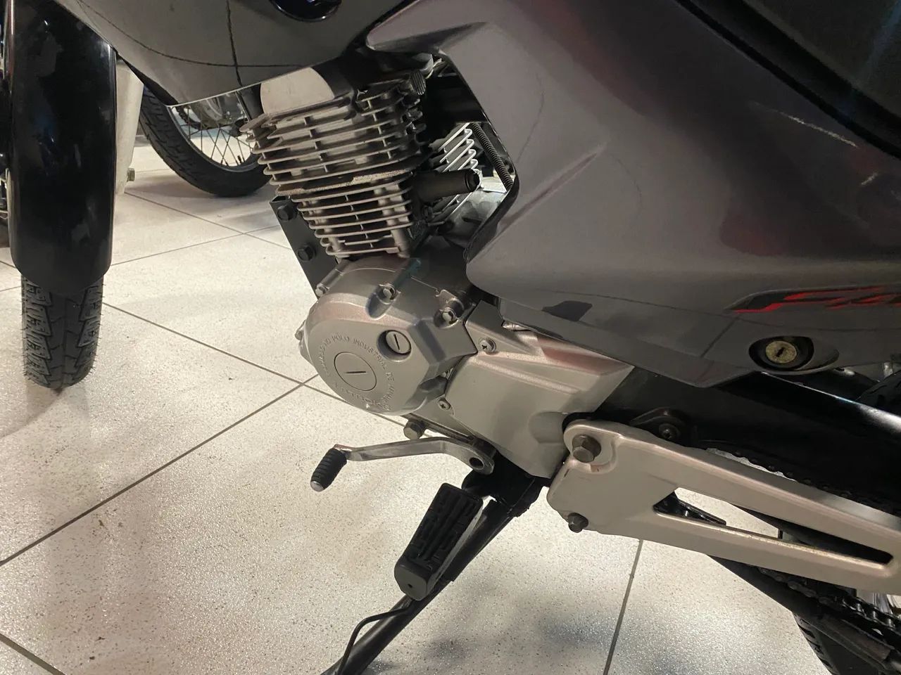 Yamaha Factor Com Partida Elétrica - Foto 3