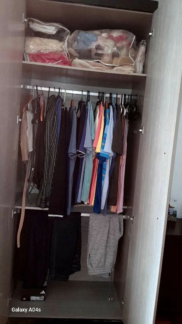 ARMARIO DE QUARTO - 6 PORTAS - Foto 4