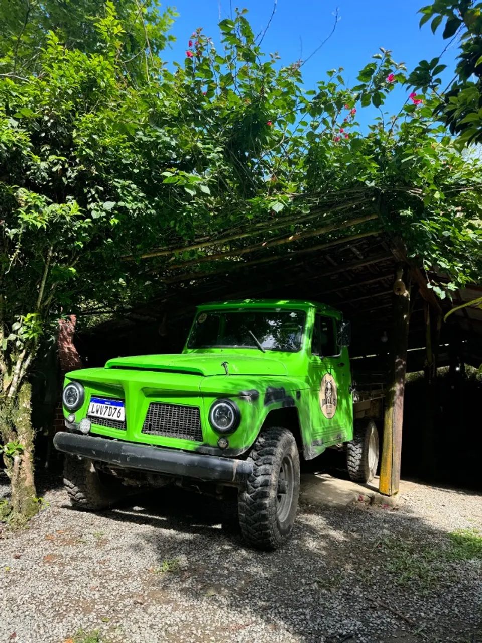 Ford F-75 4X4 2.3 1979