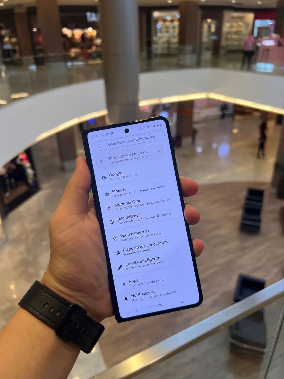 Motorola razer fold