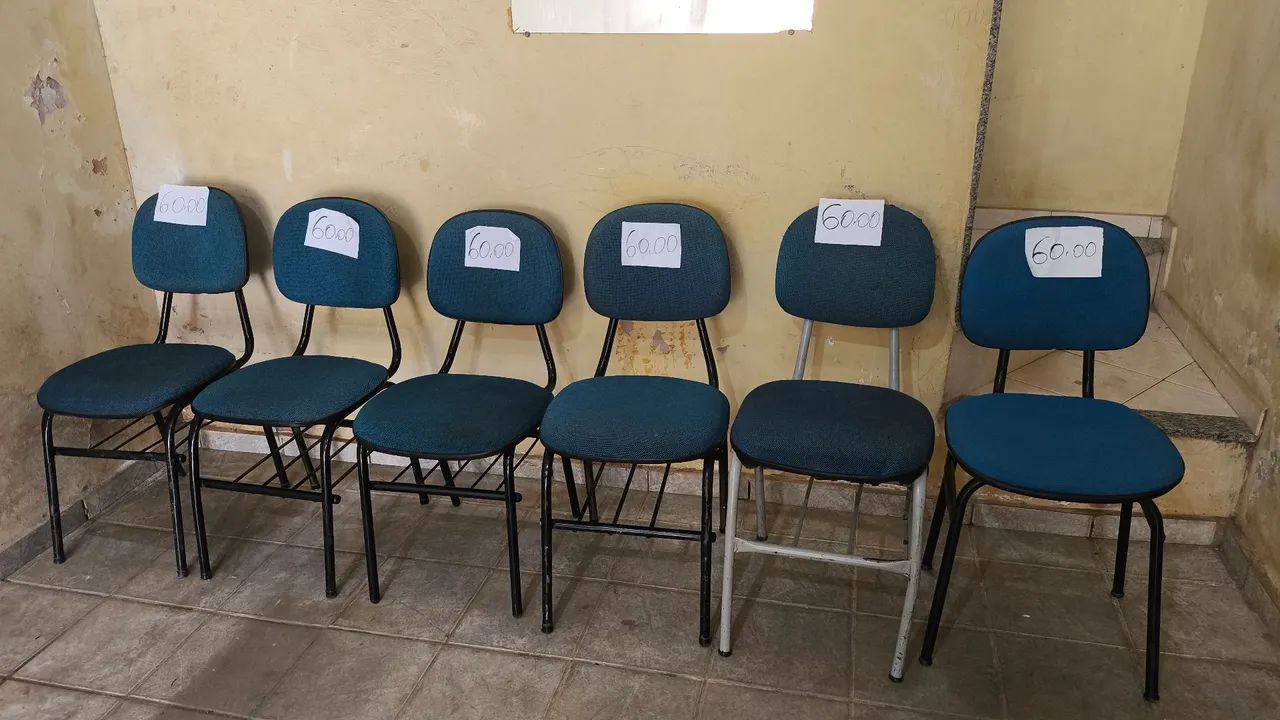 Opportunity: Selling chairs of various models and different prices