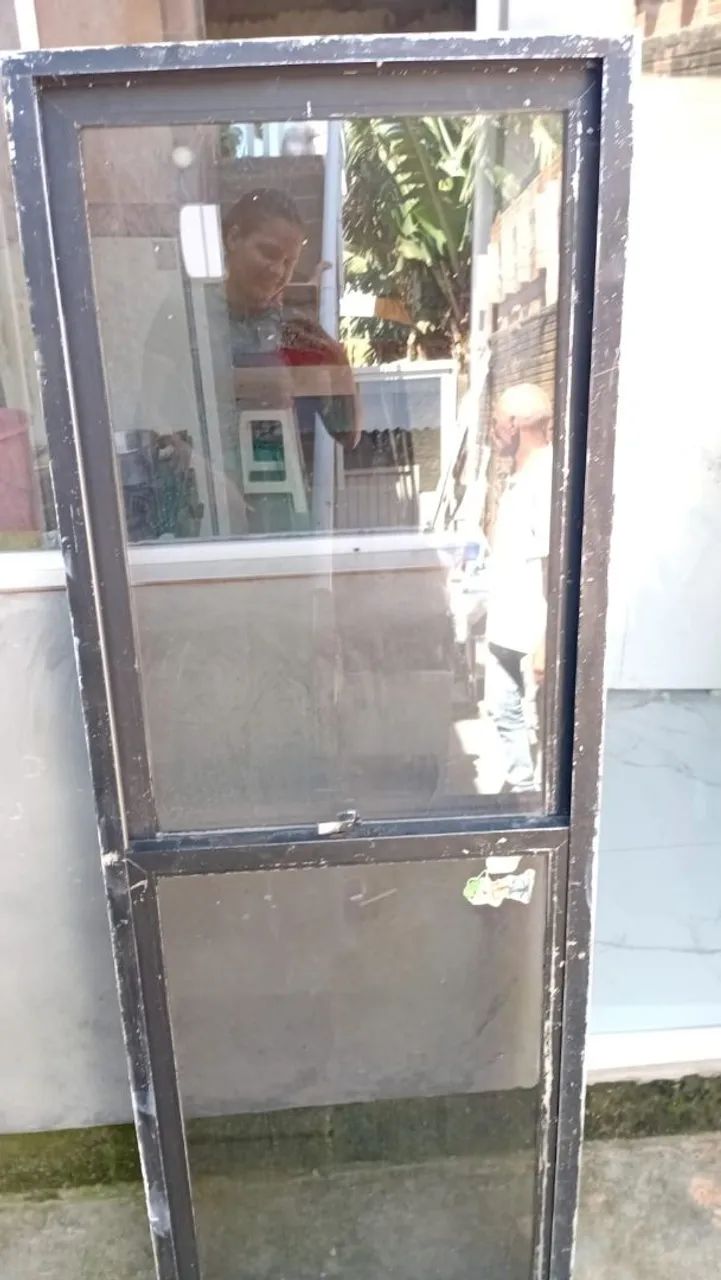 Janela de vidro Fume  - Foto 3