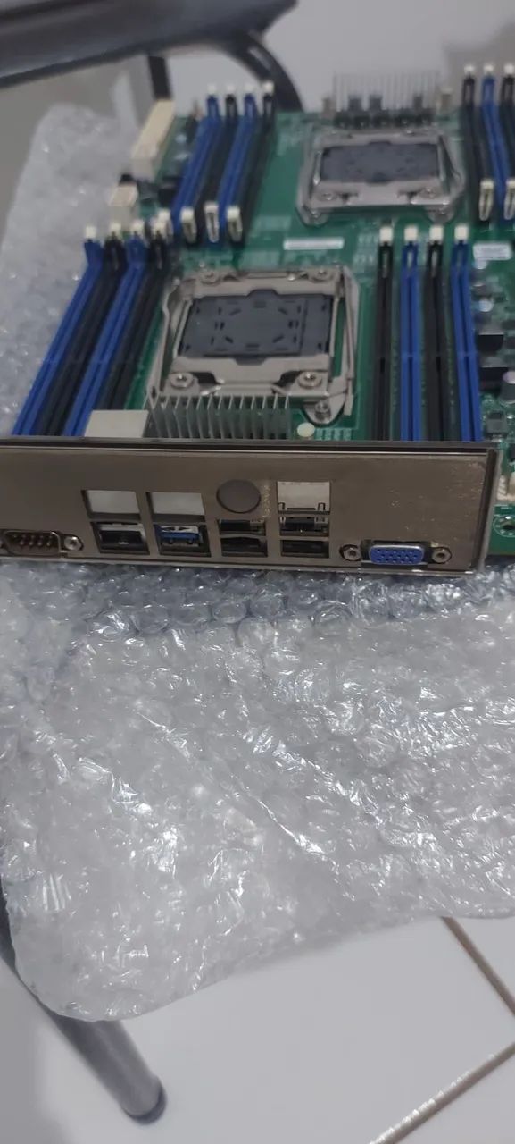 PLACA MÃE  SUPERMICRO SUPER X10DRI FOXCONN  LGA 2011 - Foto 2