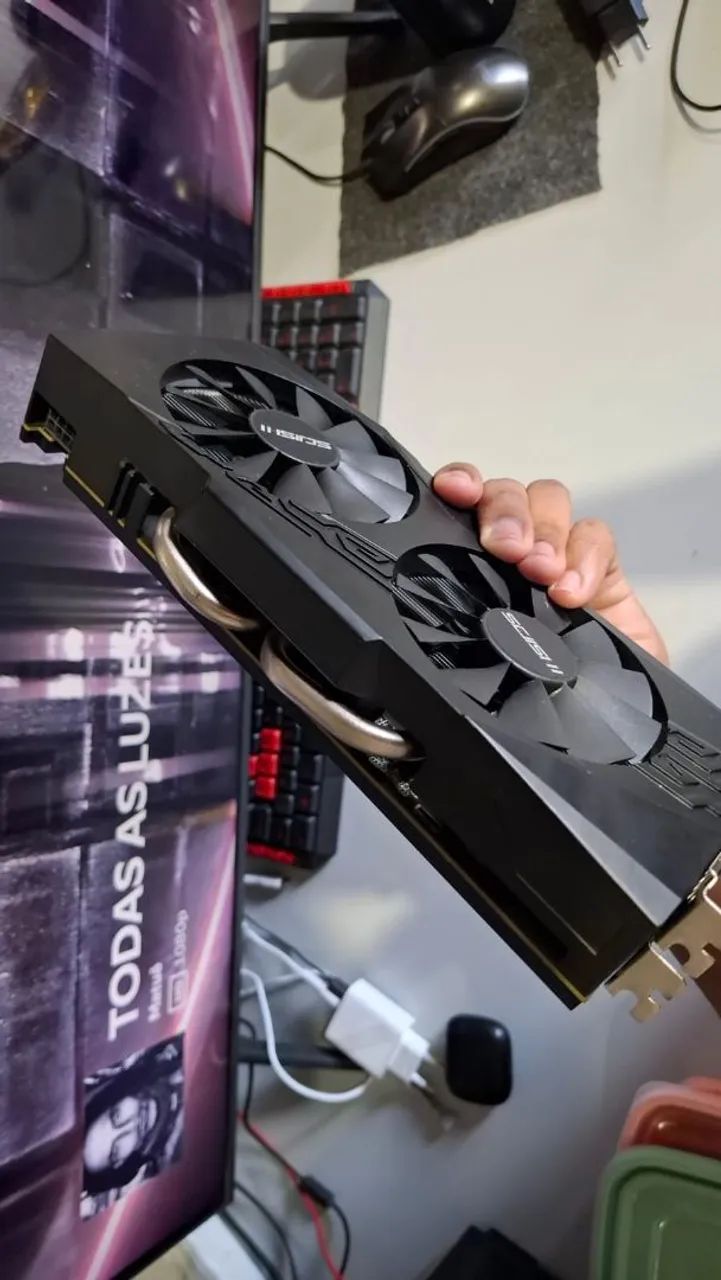 RX 580 - 8GB - DEFEITO  - Foto 2