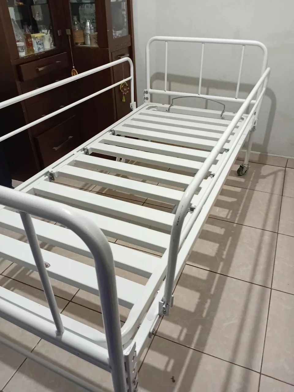 Cama hospitalar  - Foto 3