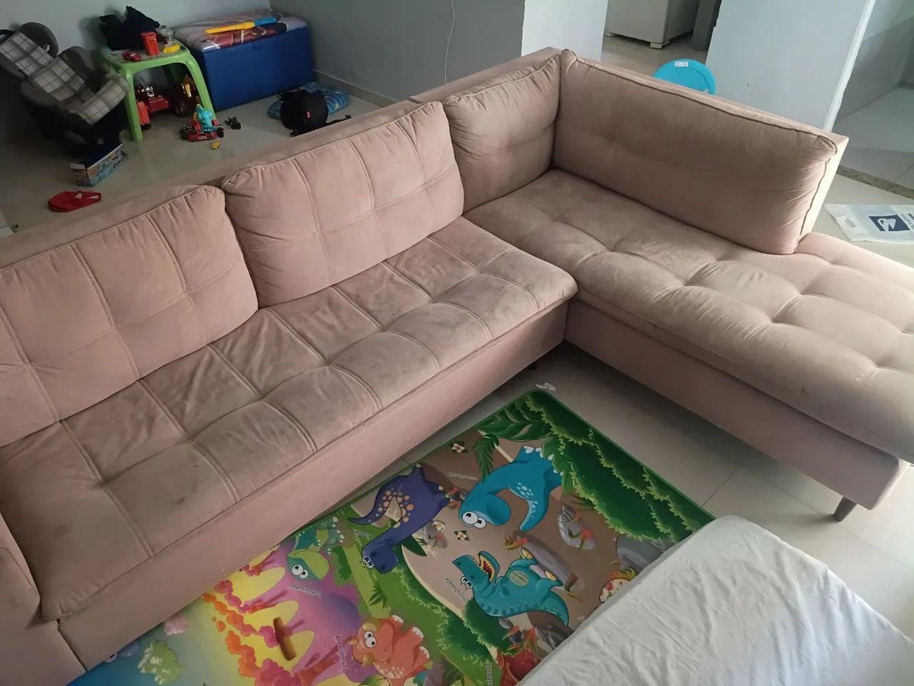 Vendo sofá usado em L 