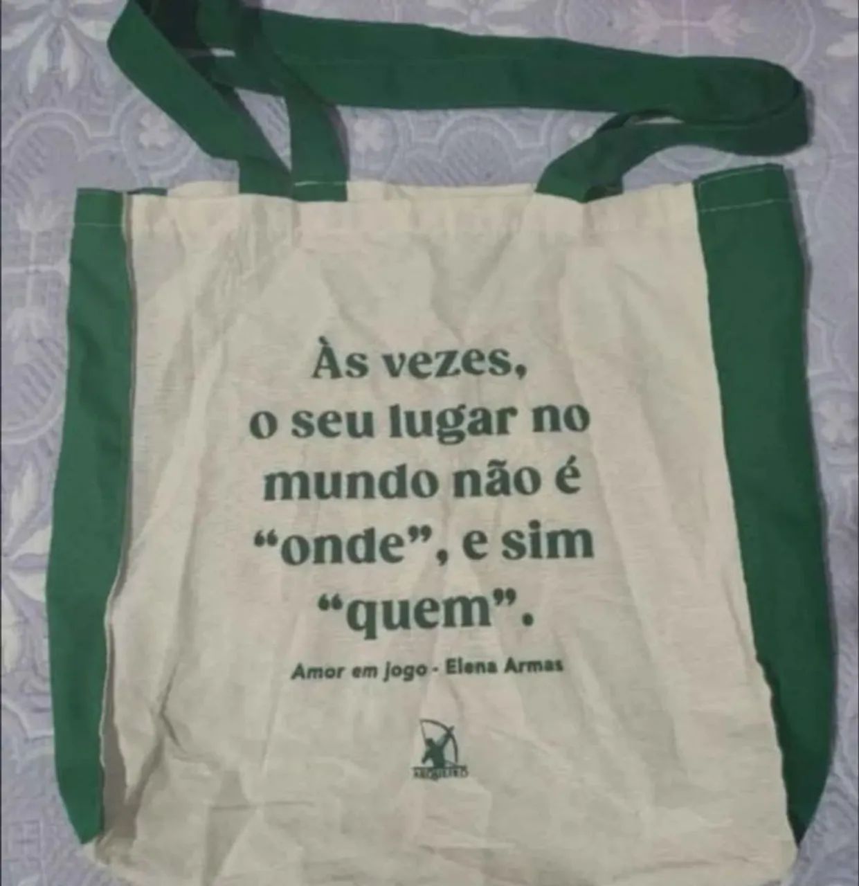 Bolsa de pano do livro amor em jogo