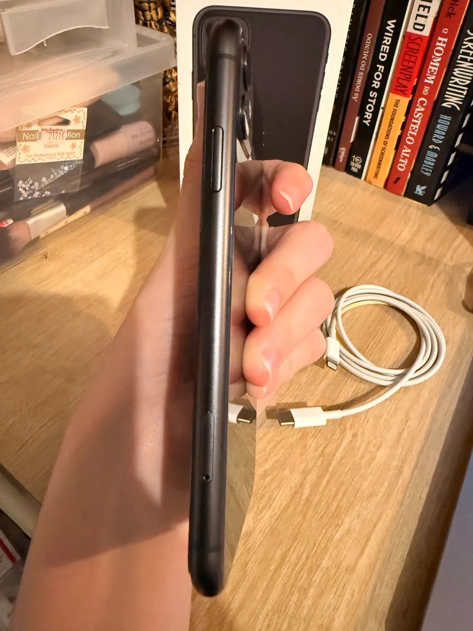 iPhone 11 128GB c/ caixa e acessorios  - Foto 2