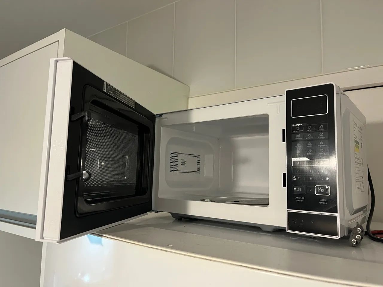 Micro-ondas 20L - Foto 2