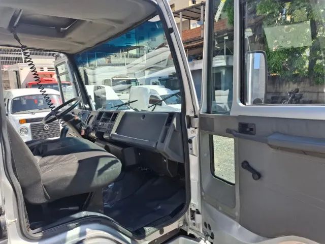 Ford Cargo 815s 2004 - Foto 9