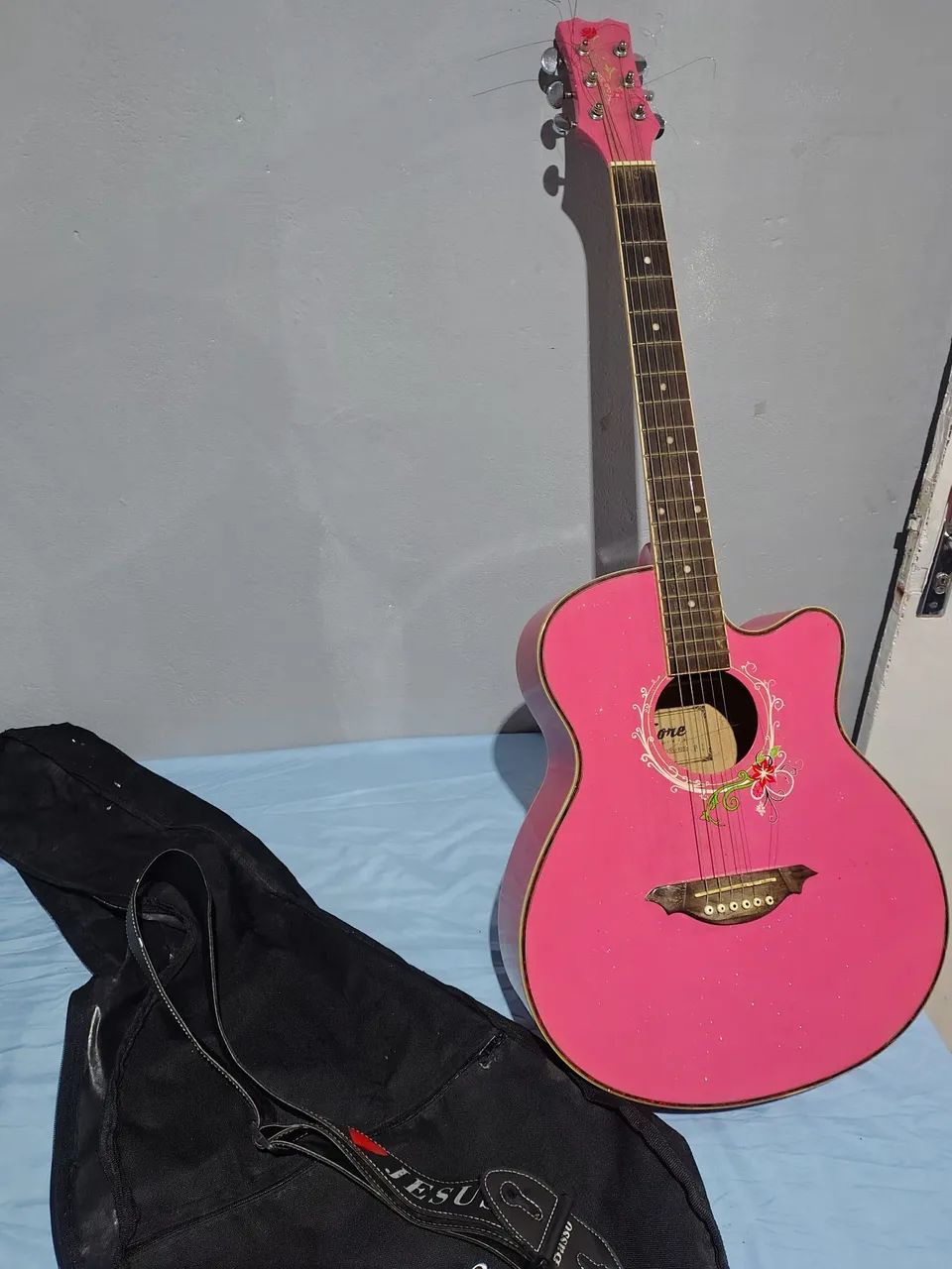 Violão rosa com glitter  - Foto 2