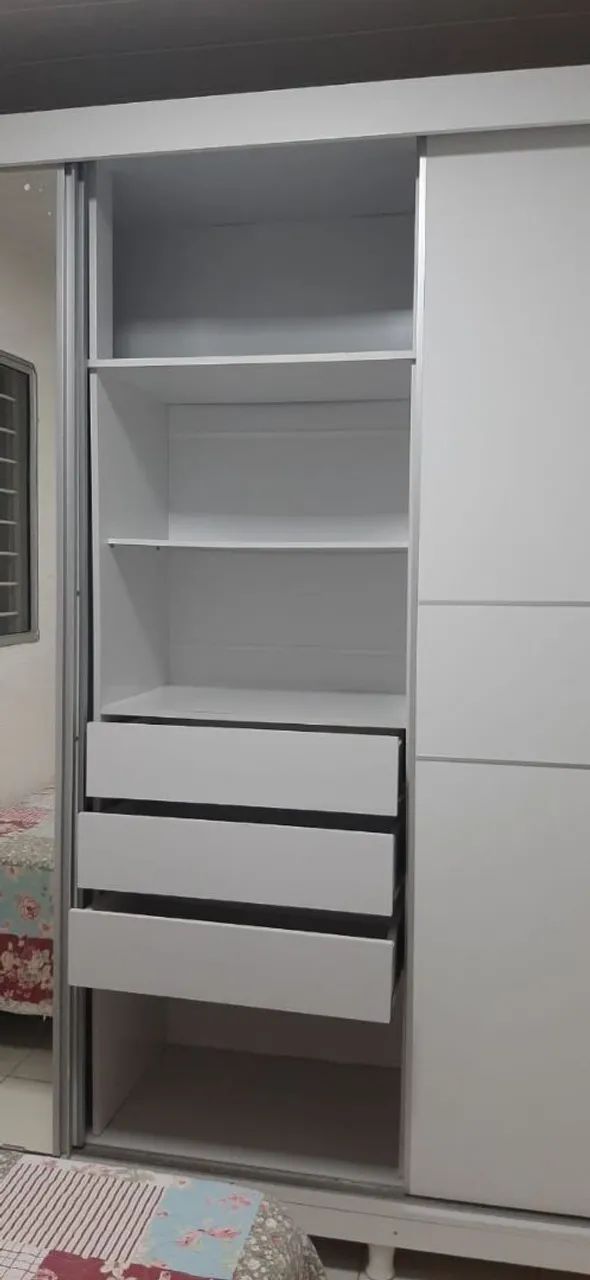 Guarda roupa de casal