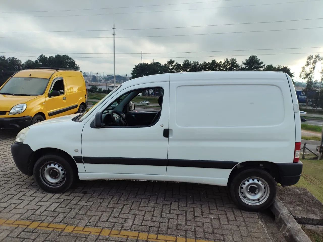 Peugeot Partner Partner VAN 1.6 Flex 16V 5p 2013
