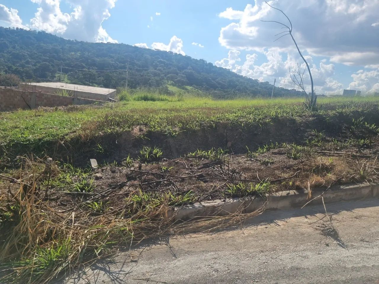 Excelente lote em Ibirité 